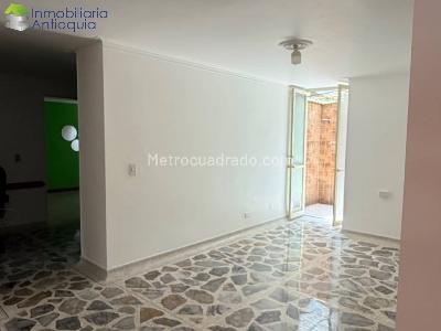 Apartamento de 4 alcobas en arriendo en Florida Nueva, Medellín, 112 m² · foto 7 de 17