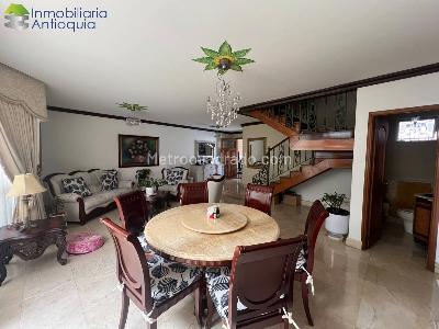 Casa de 5 alcobas en venta en El Poblado, Medellín, 300 m² · foto 13 de 20