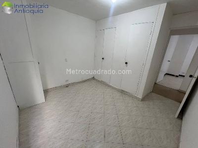 Casa de 4 alcobas en arriendo en El Danubio, Medellín, 100 m² · foto 8 de 11