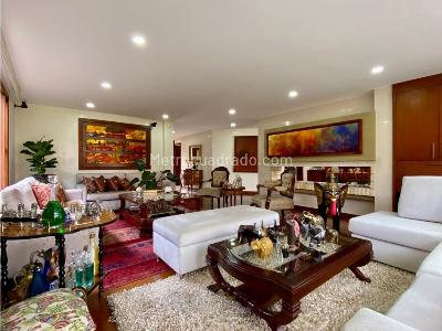 Casa en venta en San Jose De Bavaria, Bogotá · foto 9 de 20