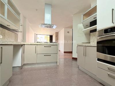Apartamento en venta en Chico, Bogotá · foto 8 de 20