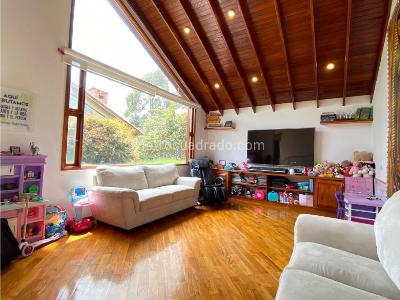 Casa de 4 alcobas en venta en San Jose De Bavaria, Bogotá, 300 m² · foto 20 de 20
