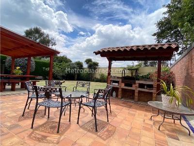 Casa de 4 alcobas en venta en San Jose De Bavaria, Bogotá, 300 m² · foto 5 de 20