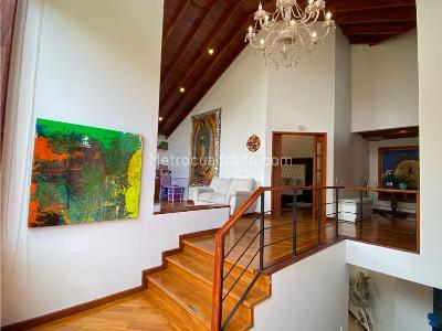 Casa de 4 alcobas en venta en San Jose De Bavaria, Bogotá, 300 m² · foto 11 de 20