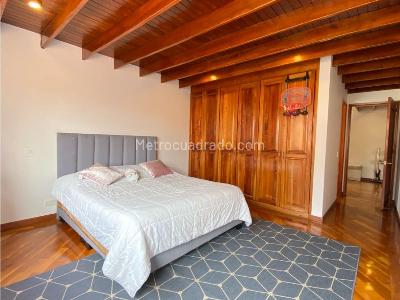 Casa de 4 alcobas en venta en San Jose De Bavaria, Bogotá, 300 m² · foto 14 de 20