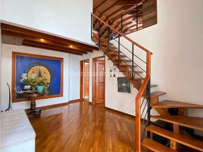 Casa de 4 alcobas en venta en San Jose De Bavaria, Bogotá, 300 m² · foto 19 de 20