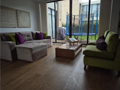 Casa en venta en Vereda Chuntame Cajica, Cajicá · foto 2 de 18