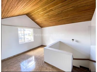 Casa en venta en Morato, Bogotá · foto 3 de 14