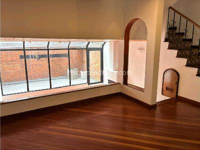 Casa de 4 alcobas en venta en Chico Navarra, Bogotá, 186 m² · foto 4 de 20
