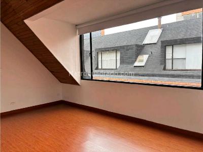 Casa de 4 alcobas en venta en Chico Navarra, Bogotá, 186 m² · foto 12 de 20