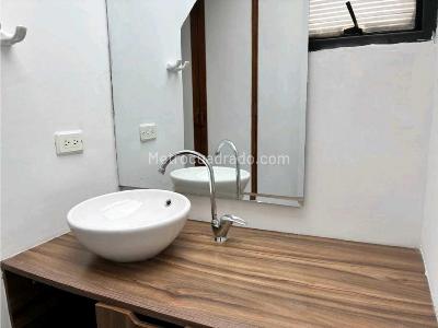 Casa de 4 alcobas en venta en Chico Navarra, Bogotá, 186 m² · foto 14 de 20