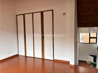 Casa de 4 alcobas en venta en Chico Navarra, Bogotá, 186 m² · foto 17 de 20