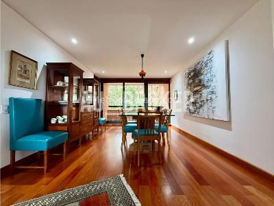 Apartamento de 3 alcobas en venta en Sierras Del Moral, Bogotá, 191 m² · foto 5 de 19