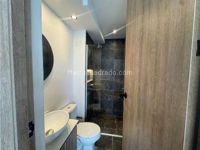 Apartamento de 2 alcobas en venta en Ciudad Mallorquin, Barranquilla, 57 m² · foto 5 de 9