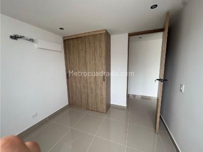 Apartamento de 2 alcobas en venta en Ciudad Mallorquin, Barranquilla, 57 m² · foto 8 de 9