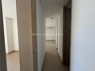 Apartamento en arriendo en Portal De Genoves, Barranquilla · foto 9 de 13