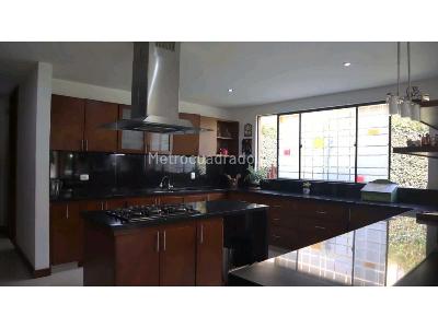 Casa de 4 alcobas en venta en Via Chia Cota, Chía, 440 m² · foto 13 de 20
