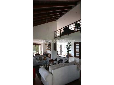 Casa de 4 alcobas en venta en Via Chia Cota, Chía, 440 m² · foto 14 de 20