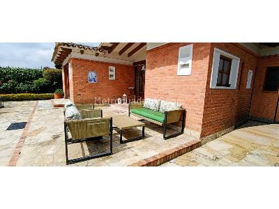 Casa de 3 alcobas en venta en Vereda La Balsa, Chía, 1204 m² · foto 6 de 20