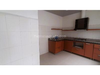 Casa de 5 alcobas en venta en Chapinero, Bogotá, 345 m² · foto 11 de 20