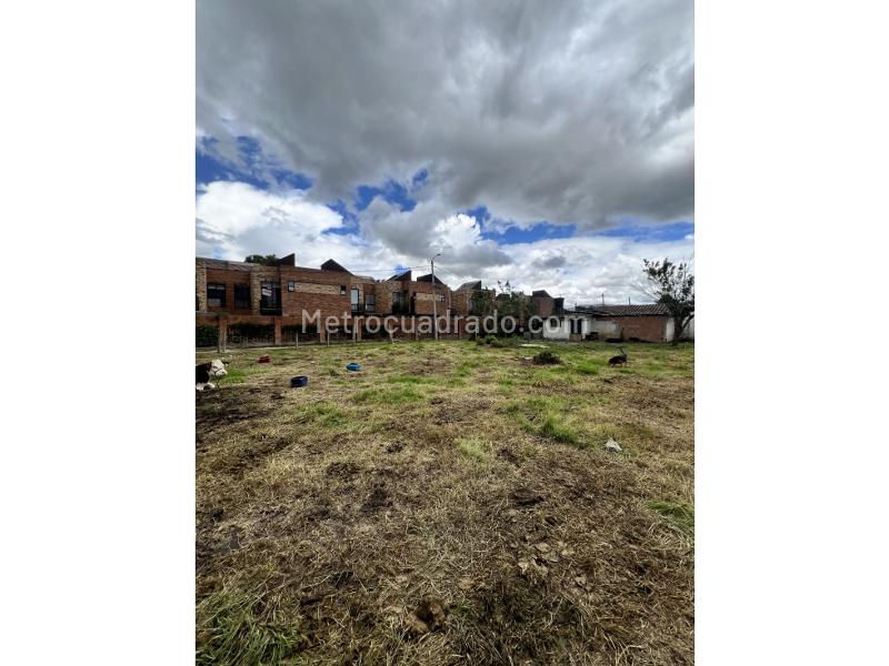 Lote en Venta, Av Chilacos, Chía - Vista 4