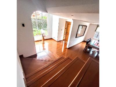 Casa de 4 alcobas en venta en Delicias, Chía, 247 m² · foto 13 de 20