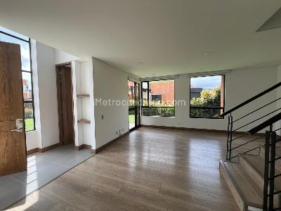 Casa en venta en Calahorra, Cajicá · foto 3 de 17