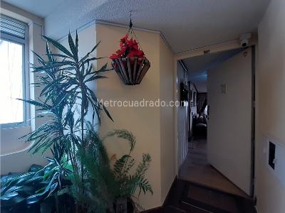 Apartamento en venta en Puente Largo, Bogotá · foto 2 de 20