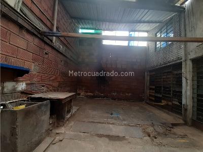 Casa de 5 alcobas en venta en Los Alcazares, Bogotá, 456 m² · foto 8 de 17