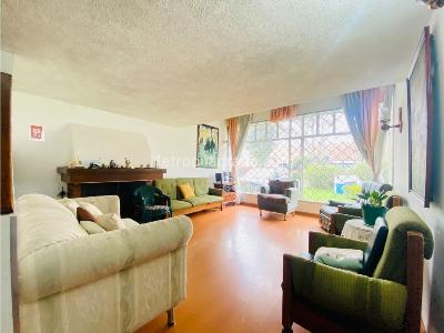 Casa en venta en Cedritos, Bogotá · foto 3 de 20