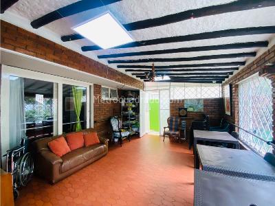 Casa en venta en Cedritos, Bogotá · foto 8 de 20