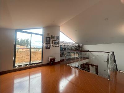 Casa de 4 alcobas en venta en Casa En Conjunto Cerrado, Cajicá, 313 m² · foto 13 de 20