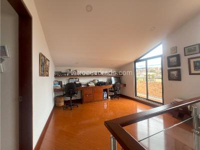 Casa de 4 alcobas en venta en Casa En Conjunto Cerrado, Cajicá, 313 m² · foto 14 de 20