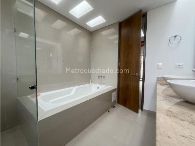 Casa de 3 alcobas en venta en Conjunto Cerrado, Cajicá, 158 m² · foto 10 de 20