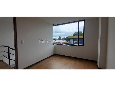 Casa de 3 alcobas en venta en Via Chia Cota, Chía, 142 m² · foto 17 de 20