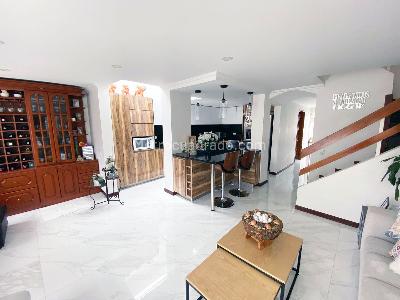 Casa en venta en Cerca A La Balsa, Chía · foto 2 de 17