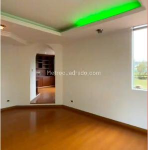 Casa de 4 alcobas en venta en Conjunto Cerrado, Chía, 247 m² · foto 4 de 15
