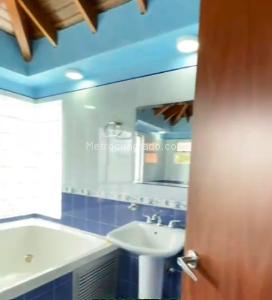 Casa de 4 alcobas en venta en Conjunto Cerrado, Chía, 247 m² · foto 12 de 15