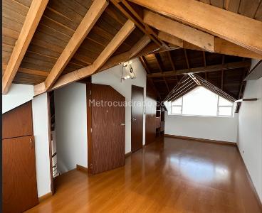 Casa de 4 alcobas en venta en Conjunto Cerrado, Chía, 247 m² · foto 13 de 15
