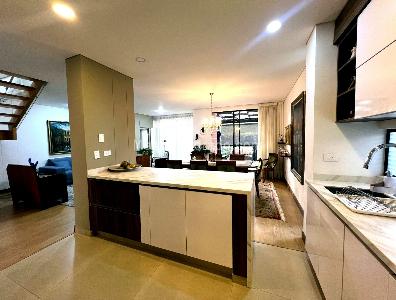 Casa de 2 alcobas en venta en Conjunto Cerrado, Cajicá, 160 m² · foto 8 de 18