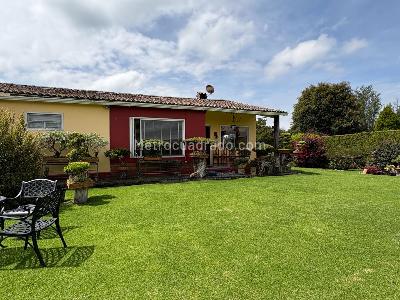 Casa en venta en Guaymaral, Bogotá · foto 3 de 14