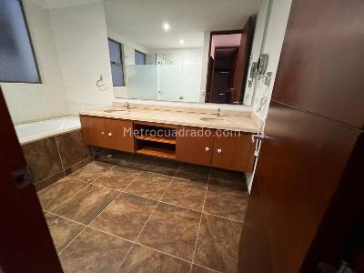 Apartamento en venta en Cerros De Suba, Bogotá · foto 10 de 20