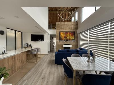 Casa de 3 alcobas en venta en Cajica, Cajicá, 128 m² · foto 2 de 20