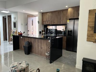 Casa de 3 alcobas en venta en Venta Casa De Un Piso, Chía, 250 m² · foto 4 de 16