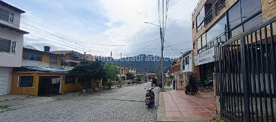Casa de 5 alcobas en venta en Centro, Chía, 400 m² · foto 3 de 20