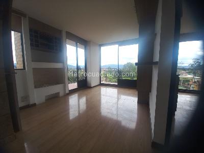 Apartamento en venta en Delicias, Chía · foto 2 de 13