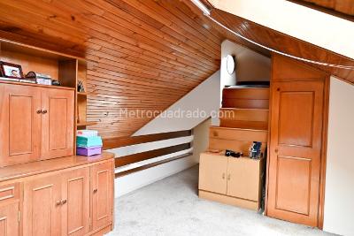 Casa de 4 alcobas en venta en San Jose De Bavaria, Bogotá, 132 m² · foto 17 de 20
