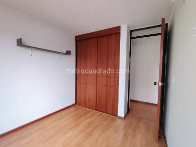 Apartamento en venta en Algarra 3, Zipaquirá · foto 8 de 20