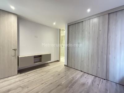 Apartamento en venta en Bella Suiza, Bogotá · foto 9 de 18