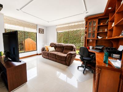 Casa de 3 alcobas en venta en Delicias Norte, Chía, 400 m² · foto 5 de 15